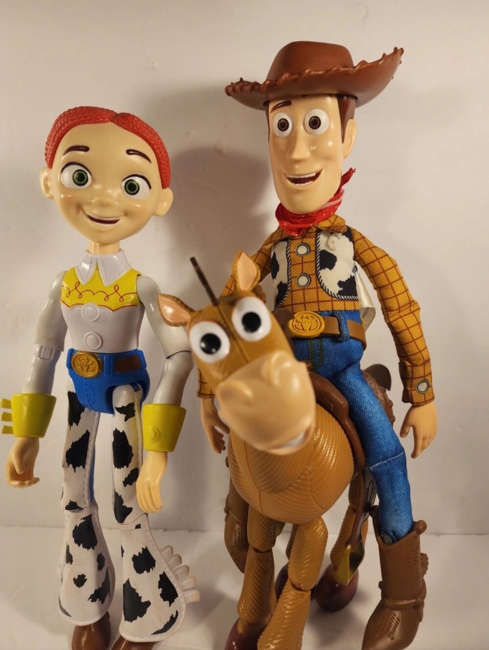 Disney/Pixar Toy Story Talking Woody Doll With Jessie And Bullseye. - Picture 3 of 12